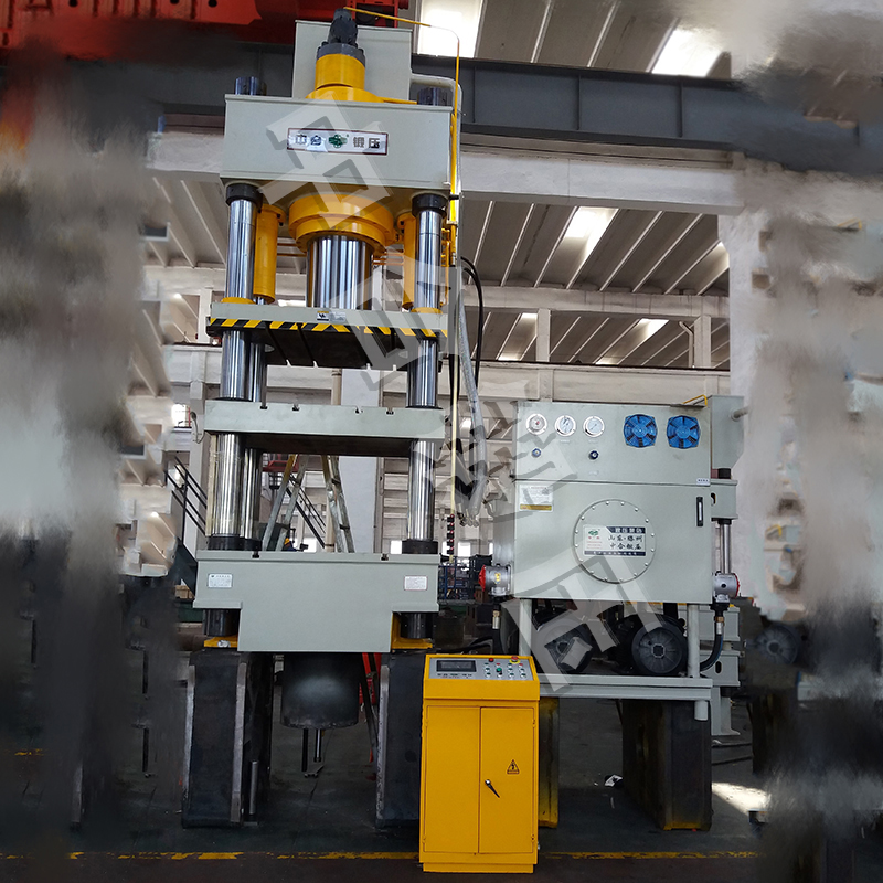 雙動(dòng)薄板拉伸液壓機(jī)(圖1) 雙動(dòng)薄板拉伸液壓機(jī)(圖1)