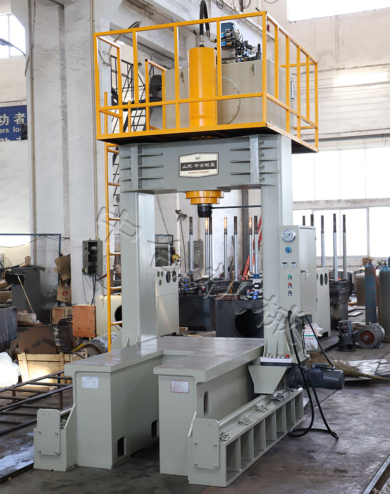 100T龍門液壓機(jī)(圖2) 100T龍門液壓機(jī)(圖2)