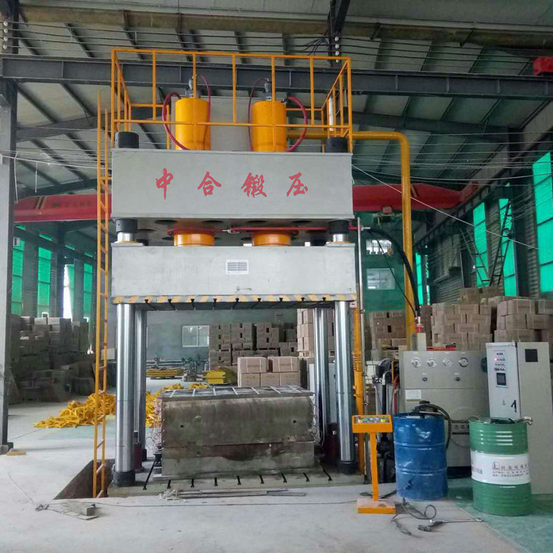 3000噸玻璃鋼冷卻塔風(fēng)筒成型液壓機