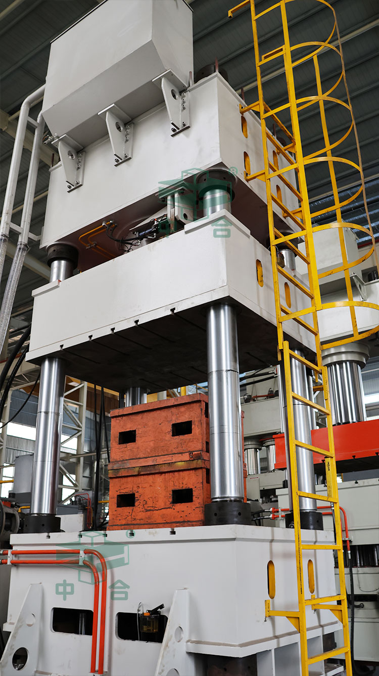 800噸四柱拉伸機 800噸四柱拉伸機