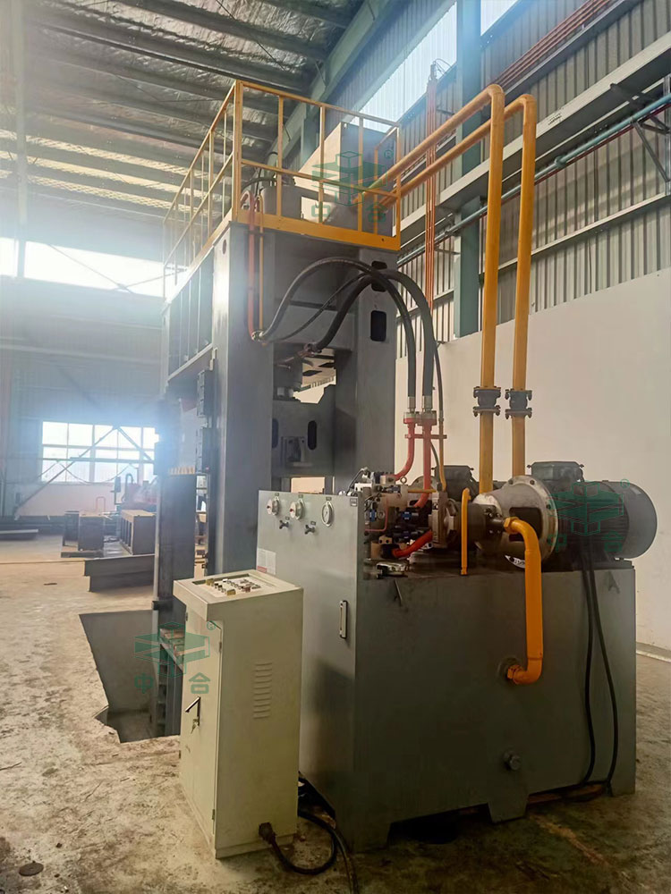 800噸框架式液壓機安裝調(diào)試完成