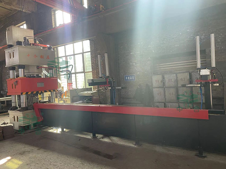 630噸礦用錨桿托盤生產(chǎn)線 630噸礦用錨桿托盤生產(chǎn)線