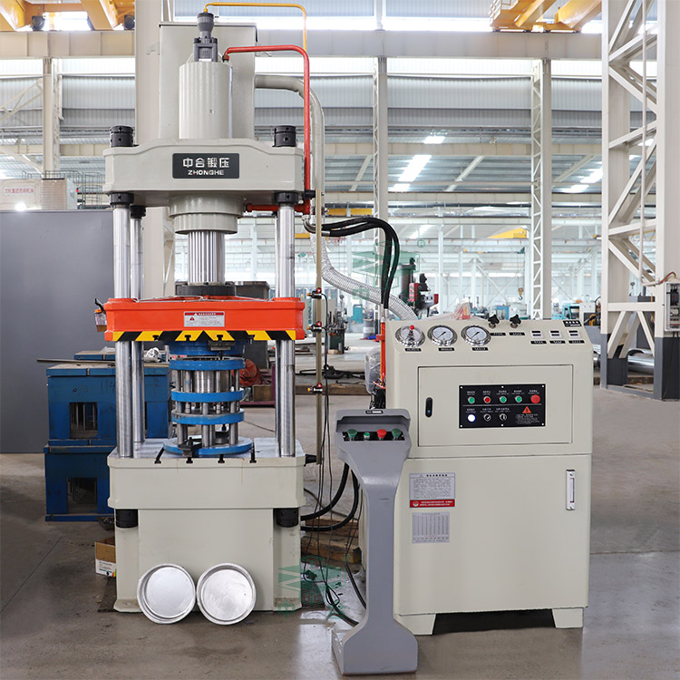 100噸四柱液壓機(jī)車(chē)間實(shí)拍.jpg 100噸四柱液壓機(jī)車(chē)間實(shí)拍.jpg