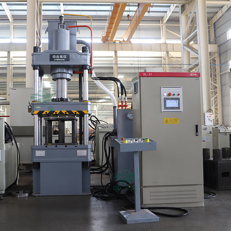 100噸四柱液壓機(jī) 100噸四柱液壓機(jī)