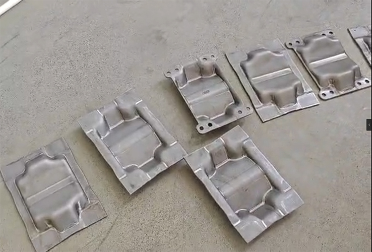 汽車配件沖壓件 汽車配件沖壓件