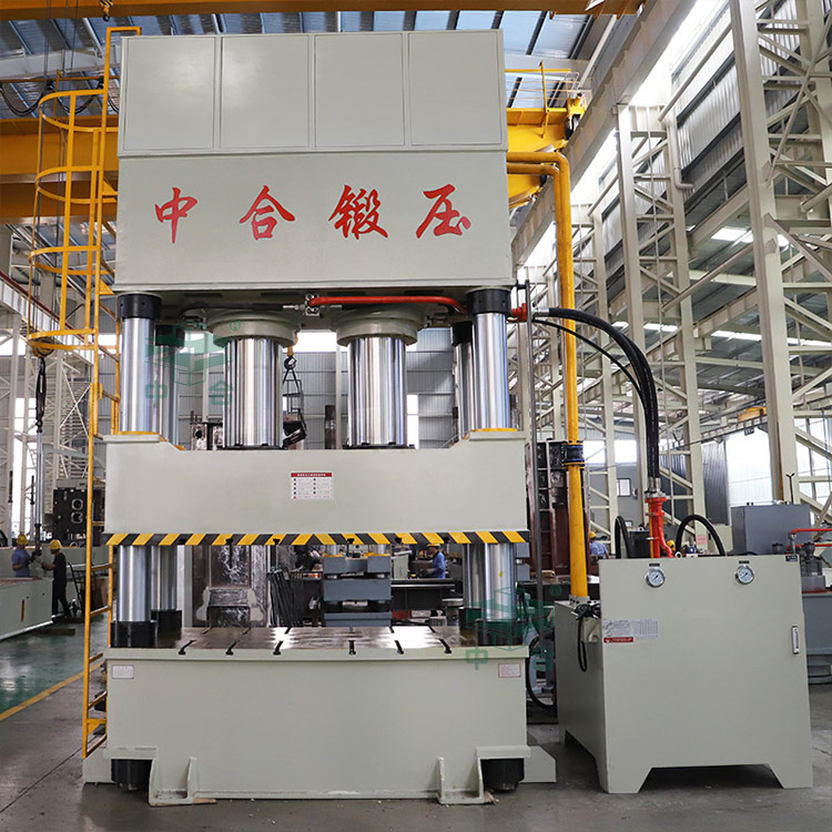 1000噸四柱液壓機(jī)車(chē)間實(shí)拍圖.jpg 1000噸四柱液壓機(jī)車(chē)間實(shí)拍圖.jpg