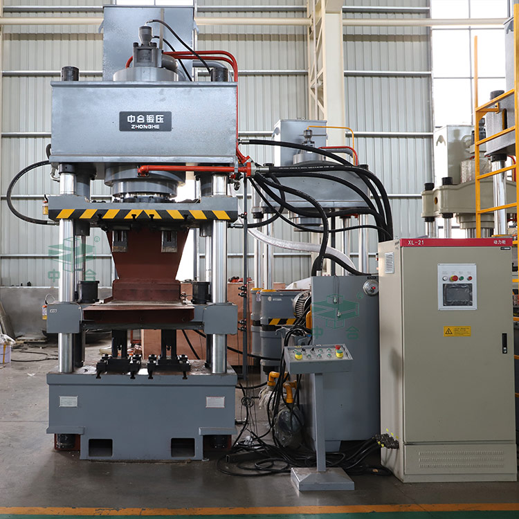 400噸四梁四柱液壓機(jī) 400噸四梁四柱液壓機(jī)