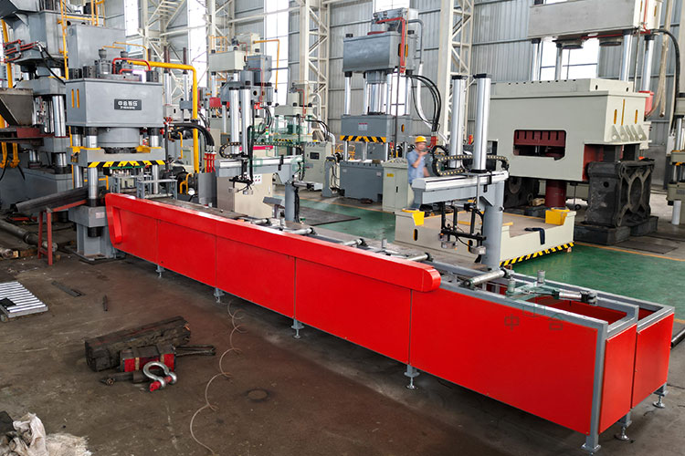 錨桿托盤生產(chǎn)線.jpg 錨桿托盤生產(chǎn)線.jpg