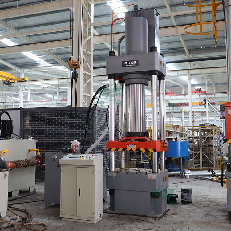 耐火材料成型液壓機(jī).jpg 耐火材料成型液壓機(jī).jpg