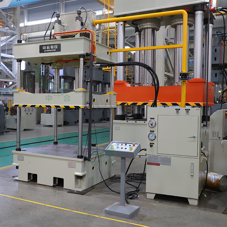 40噸三梁四柱油壓機 40噸三梁四柱油壓機