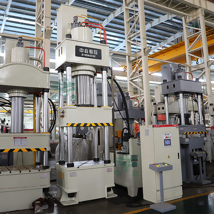 400噸三梁四柱液壓機(jī).jpg 400噸三梁四柱液壓機(jī).jpg