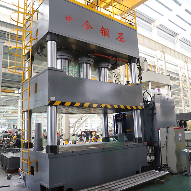 2000噸SMC汽車覆蓋件成型液壓機(jī)車間實(shí)物.jpg 2000噸SMC汽車覆蓋件成型液壓機(jī)車間實(shí)物.jpg