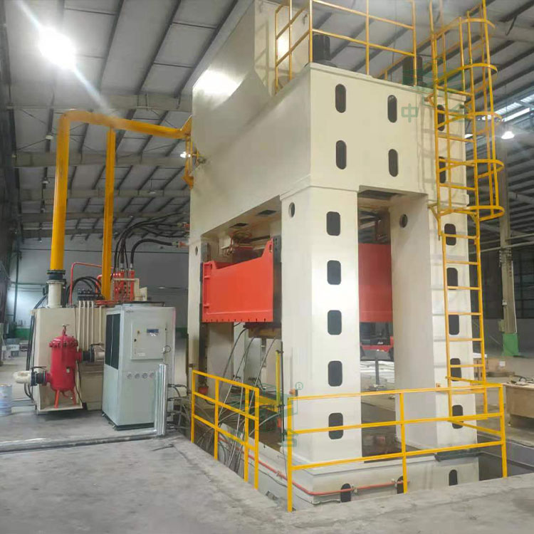 3000噸框架式液壓機(jī)安裝完成.jpg 3000噸框架式液壓機(jī)安裝完成.jpg