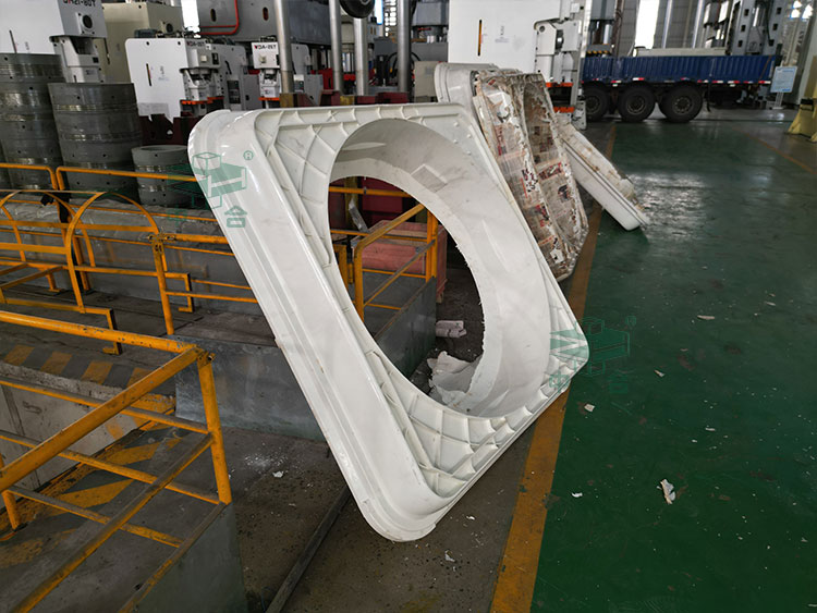 玻璃鋼風(fēng)機外殼 玻璃鋼風(fēng)機外殼