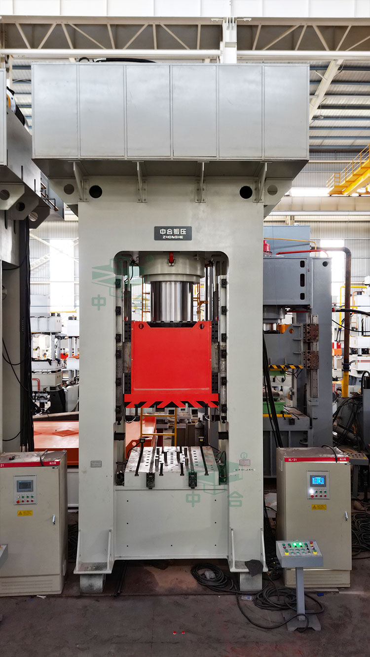 1000噸框架式液壓機(jī).jpg 1000噸框架式液壓機(jī).jpg