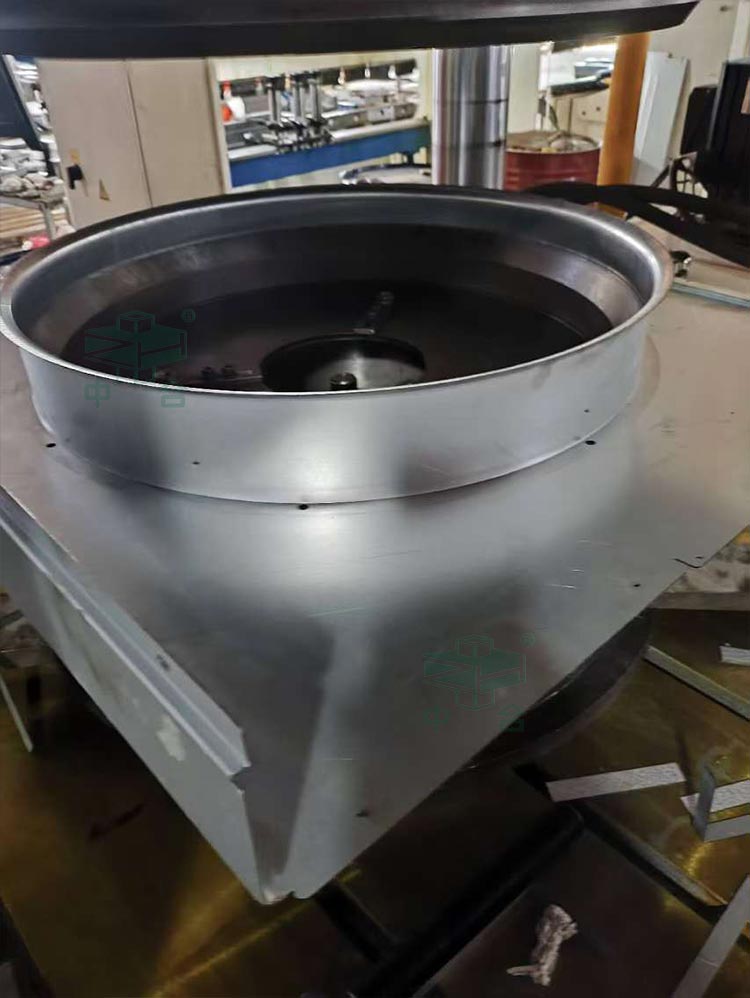 風(fēng)機(jī)連接板.jpg 風(fēng)機(jī)連接板.jpg