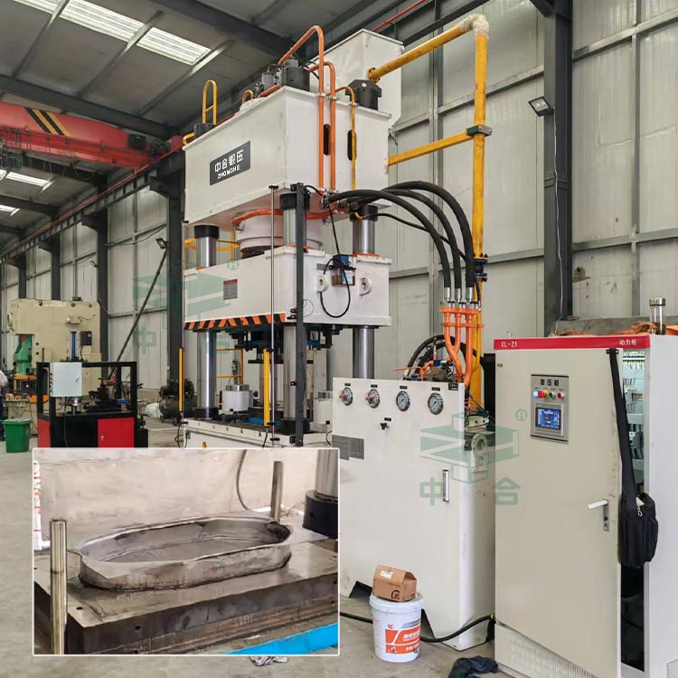 800噸四柱液壓機(jī).jpg 800噸四柱液壓機(jī).jpg