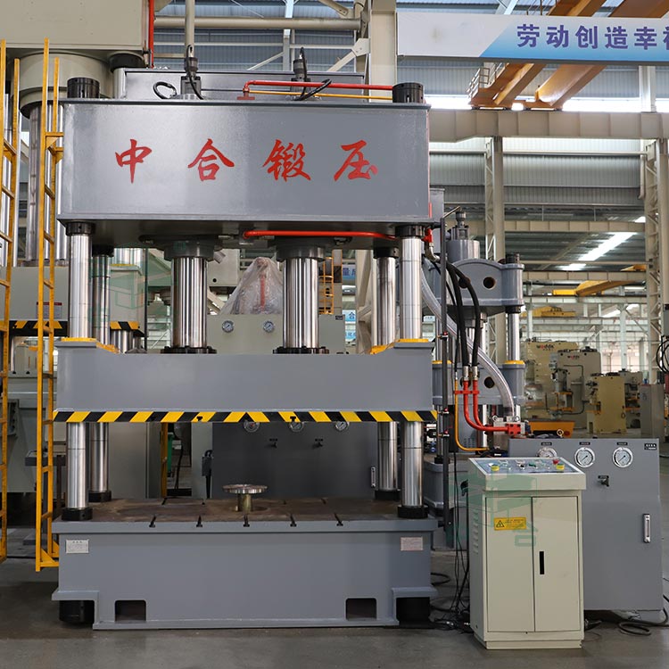 315噸電纜溝蓋板成型液壓機.jpg 315噸電纜溝蓋板成型液壓機.jpg