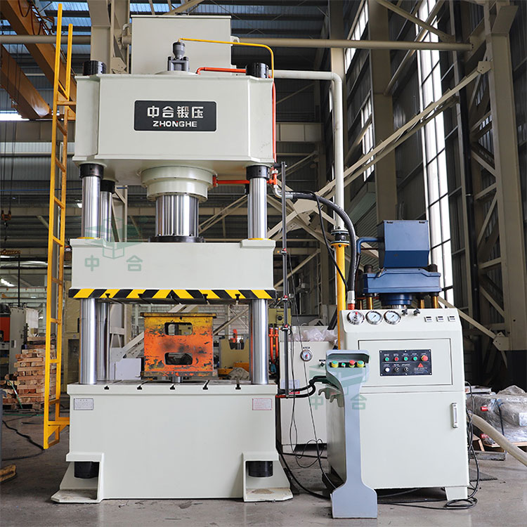 315噸四柱液壓機(jī).jpg 315噸四柱液壓機(jī).jpg