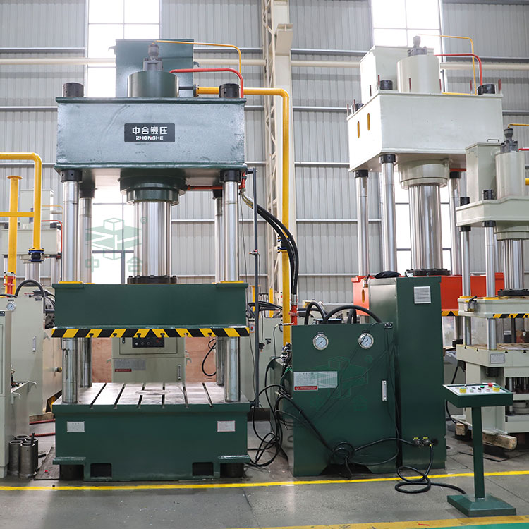 315噸四柱液壓機(jī).jpg 315噸四柱液壓機(jī).jpg