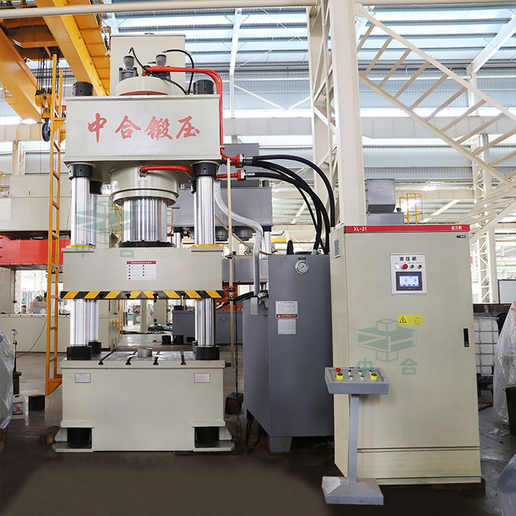 500噸四柱液壓機.jpg 500噸四柱液壓機.jpg