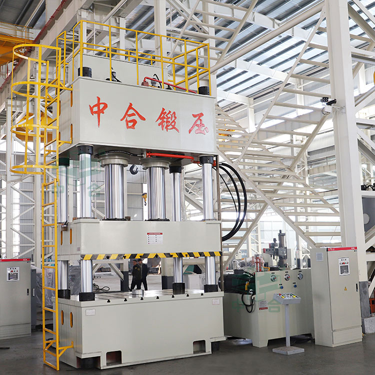 500噸四柱液壓機(jī).jpg 500噸四柱液壓機(jī).jpg