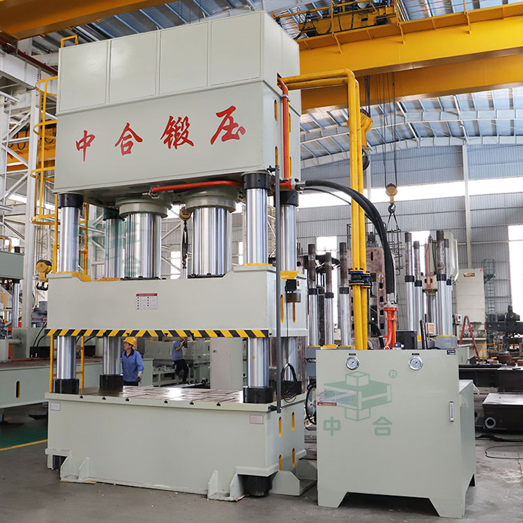 1000噸四柱液壓機(jī).jpg 1000噸四柱液壓機(jī).jpg