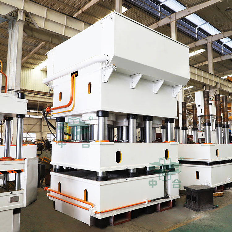 鋼木門壓花機(jī).jpg 鋼木門壓花機(jī).jpg