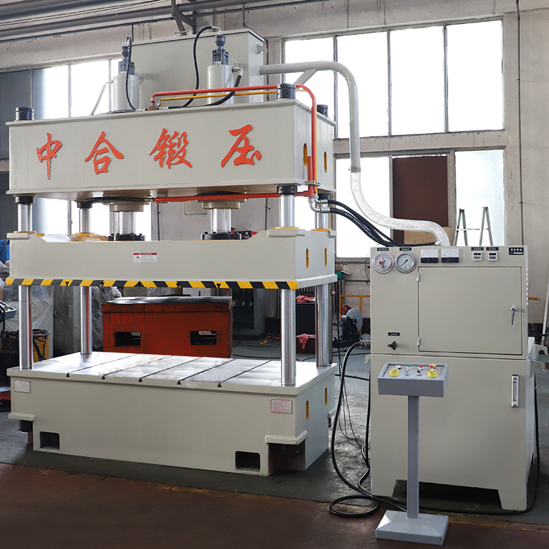 100噸三梁四柱液壓機(jī) 100噸三梁四柱液壓機(jī)