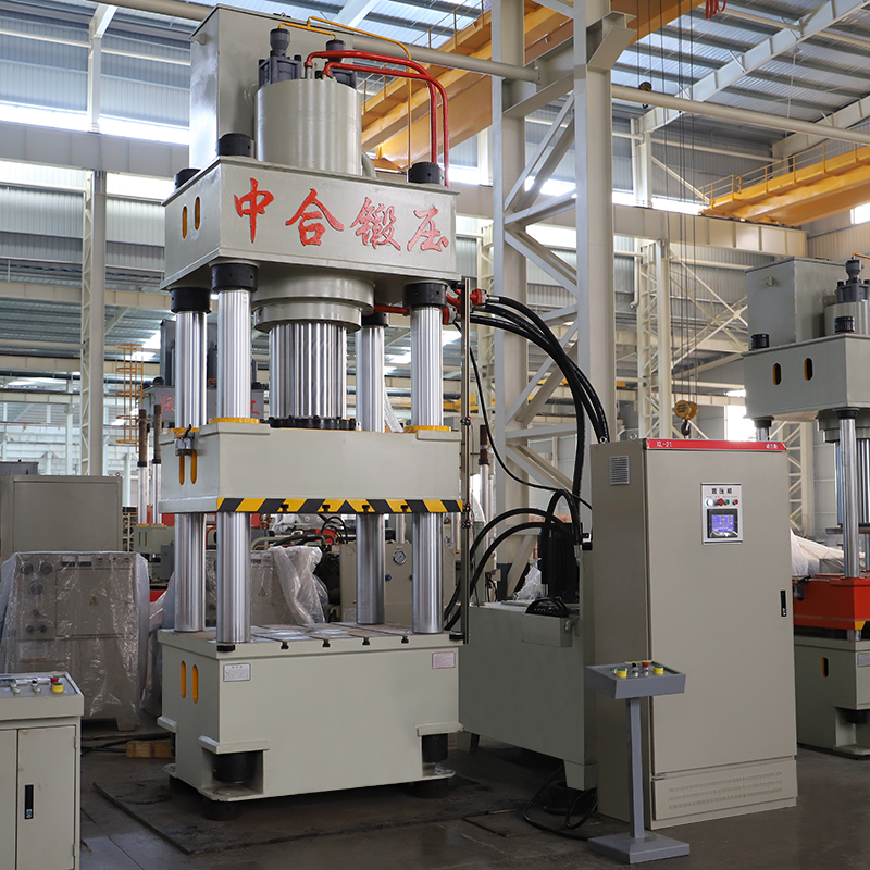 500噸伺服四柱液壓機(jī) 500噸伺服四柱液壓機(jī)