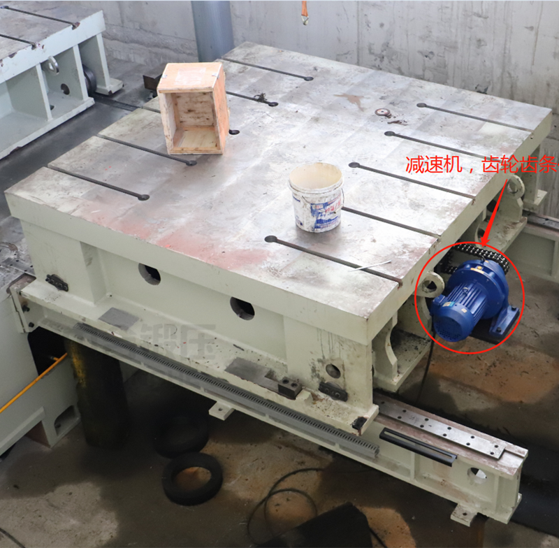 復(fù)合材料模壓成型設(shè)備_1500噸液壓機(jī)_雙移動(dòng)工作臺(tái)(圖5) 復(fù)合材料模壓成型設(shè)備_1500噸液壓機(jī)_雙移動(dòng)工作臺(tái)(圖5)