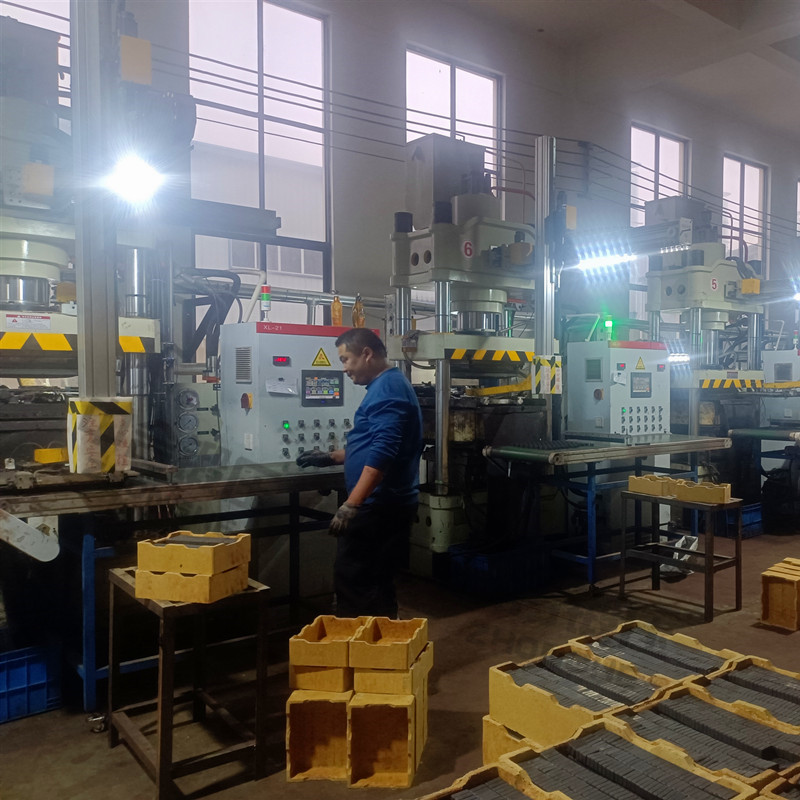 磁性粉末成型液壓機 磁性粉末成型液壓機