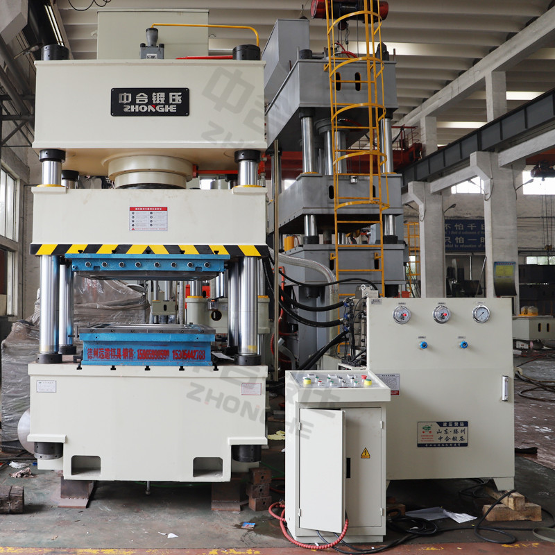 不銹鋼水箱板成型設(shè)備_400噸液壓機(jī)_四柱拉伸機(jī)(圖3) 不銹鋼水箱板成型設(shè)備_400噸液壓機(jī)_四柱拉伸機(jī)(圖3)