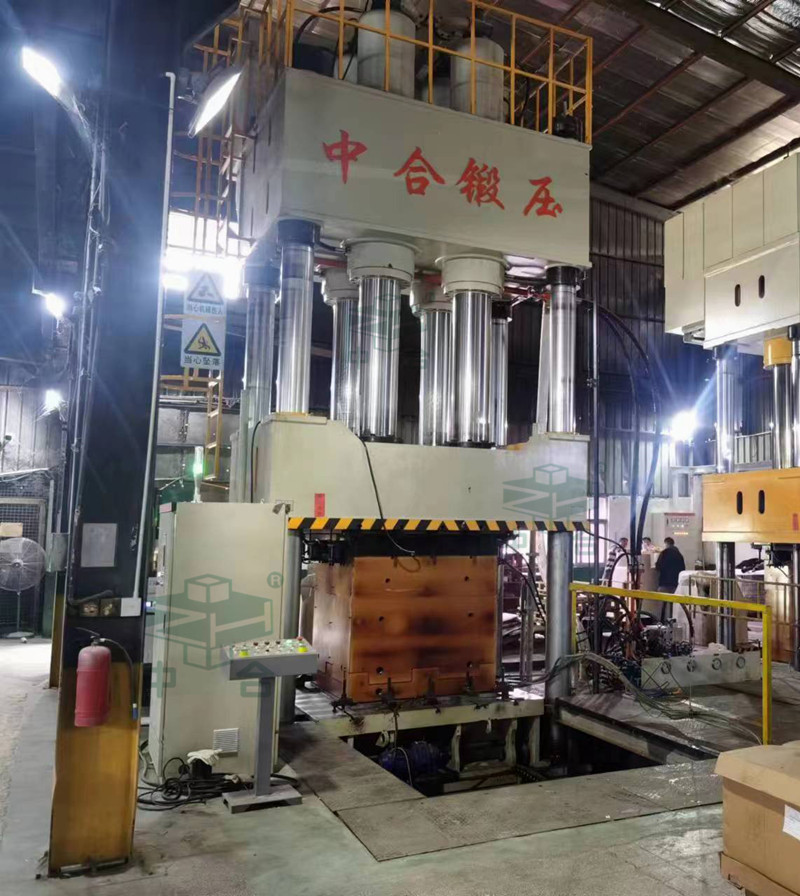 1500噸華夫筒/板模壓成型液壓機(jī)_SMC成型油壓機(jī)(圖1) 1500噸華夫筒/板模壓成型液壓機(jī)_SMC成型油壓機(jī)(圖1)