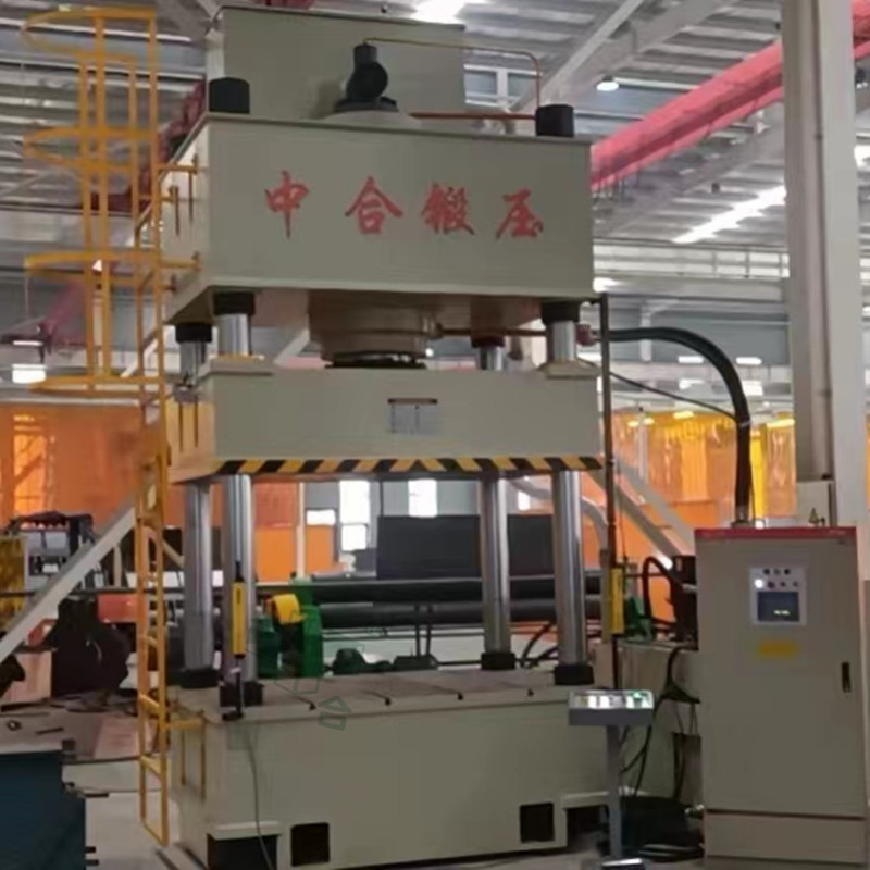 500噸鋼板折彎液壓機(jī)_500t冷壓四柱油壓機(jī)_伺服液壓機(jī)(圖1) 500噸鋼板折彎液壓機(jī)_500t冷壓四柱油壓機(jī)_伺服液壓機(jī)(圖1)