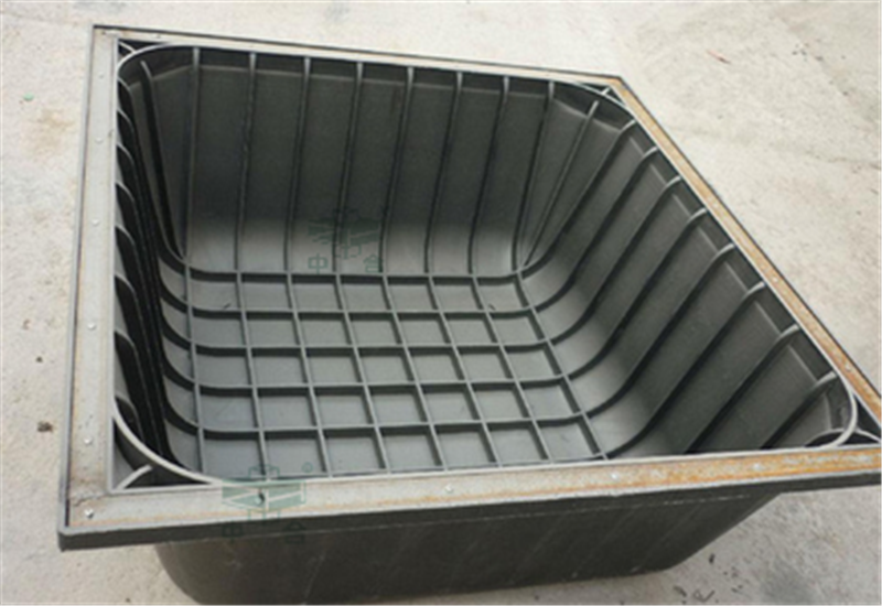 800噸塑料制品模壓成型-塑料模殼生產(chǎn)工藝(圖2) 800噸塑料制品模壓成型-塑料模殼生產(chǎn)工藝(圖2)