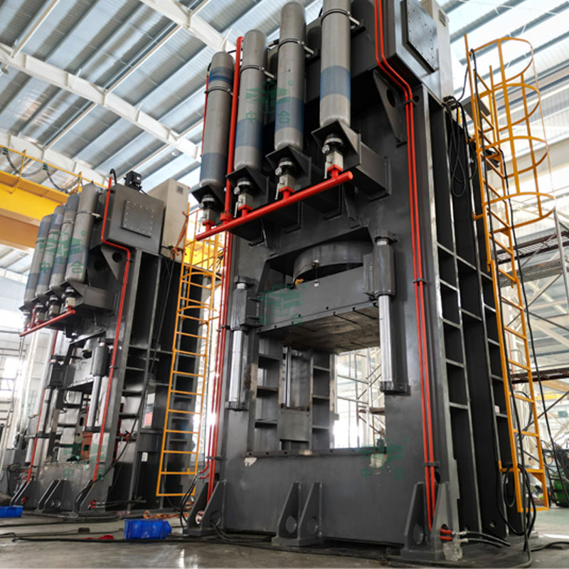 1800噸框架式油壓機(jī)加裝蓄能器 1800噸框架式油壓機(jī)加裝蓄能器