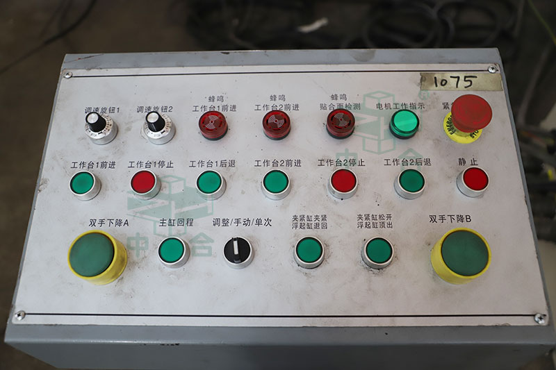 3000噸液壓機(jī)-3000噸伺服油壓機(jī)(圖3) 3000噸液壓機(jī)-3000噸伺服油壓機(jī)(圖3)