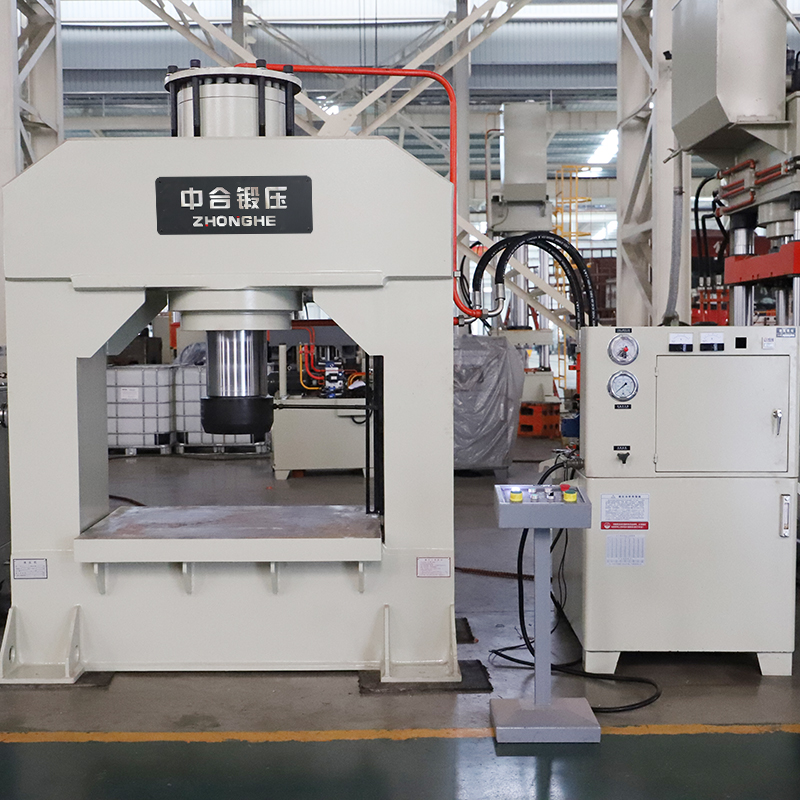 315噸龍門液壓機(jī) 315噸龍門液壓機(jī)