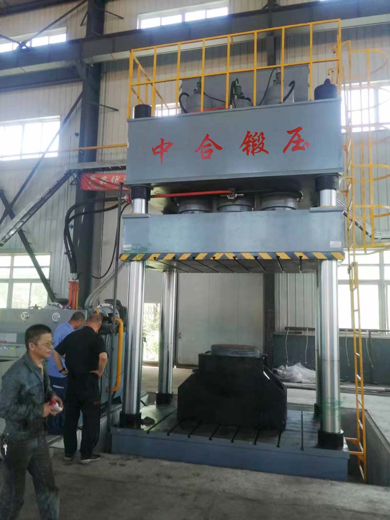 鋼管折彎設(shè)備-金屬冷壓成型型液壓機-1000噸四柱液壓機(圖2) 鋼管折彎設(shè)備-金屬冷壓成型型液壓機-1000噸四柱液壓機(圖2)