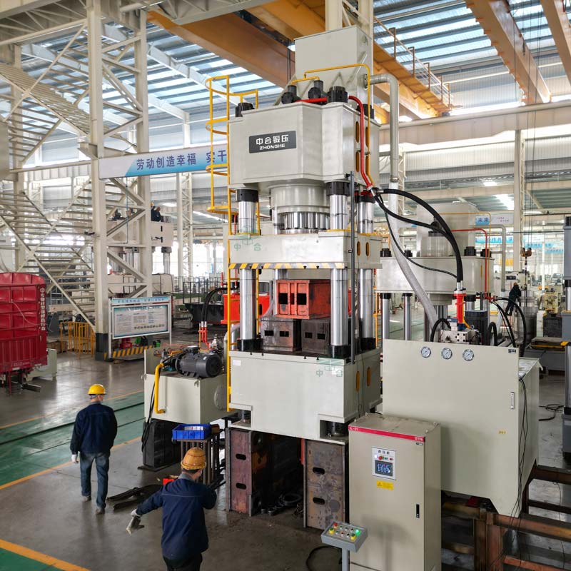 1000噸三梁四柱液壓機(jī) 1000噸三梁四柱液壓機(jī)