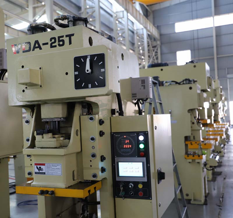 25噸精密氣動(dòng)沖壓機(jī)-快速摩擦離合壓力機(jī)(圖4) 25噸精密氣動(dòng)沖壓機(jī)-快速摩擦離合壓力機(jī)(圖4)