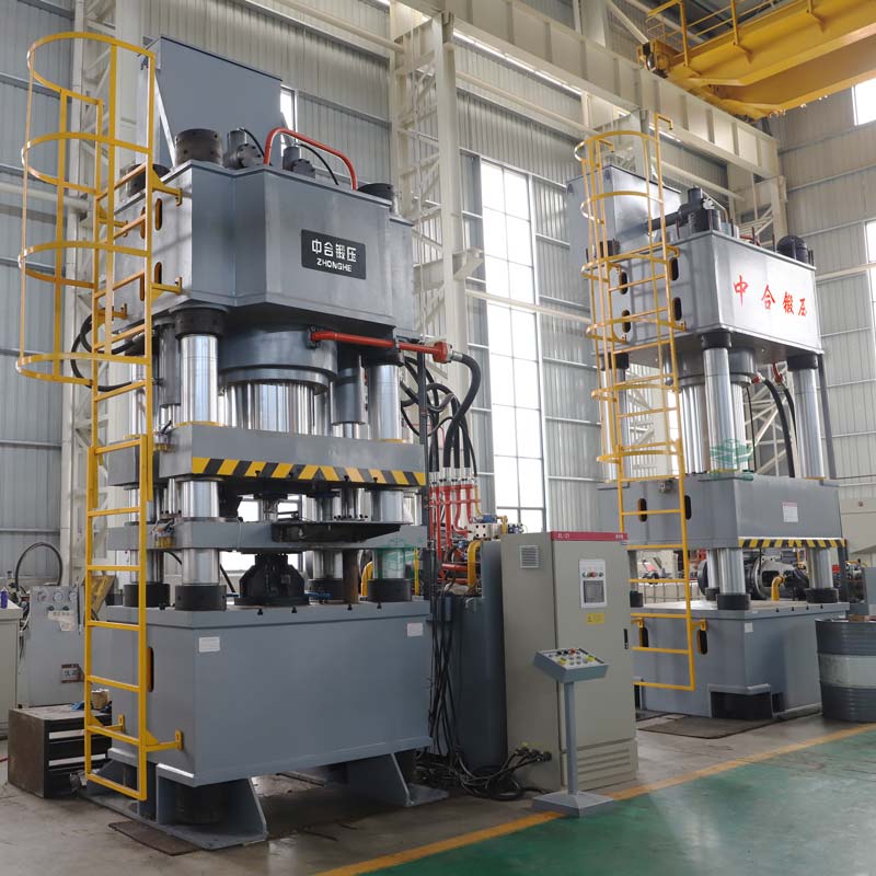 800噸四梁四柱液壓機 800噸四梁四柱液壓機