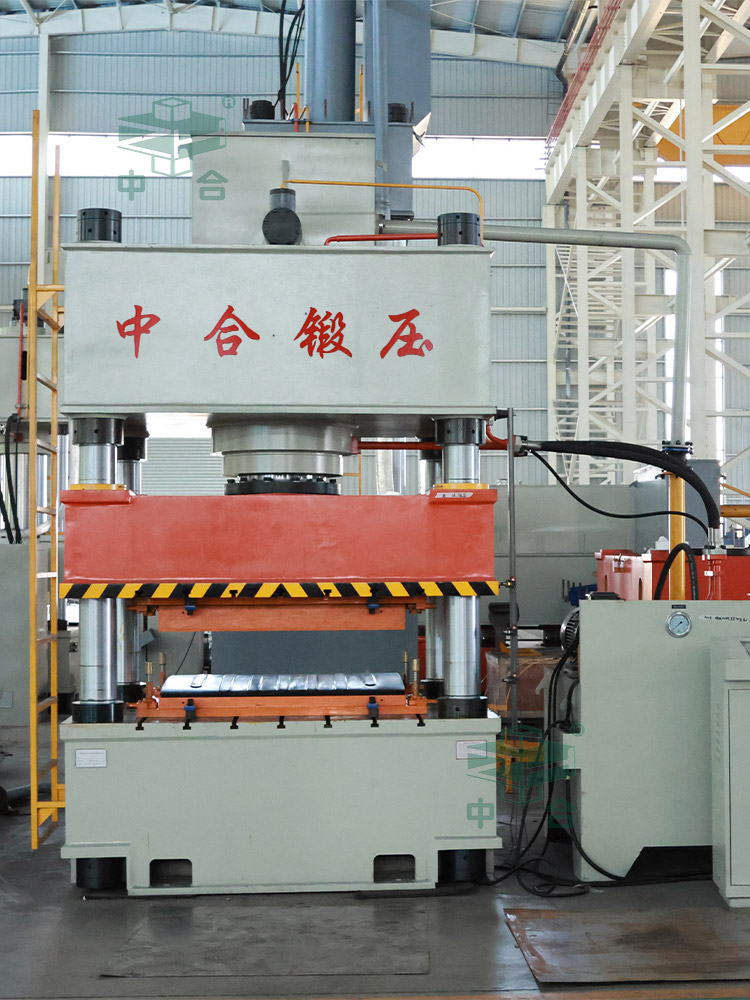 500噸四柱液壓機(jī) 500噸四柱液壓機(jī)